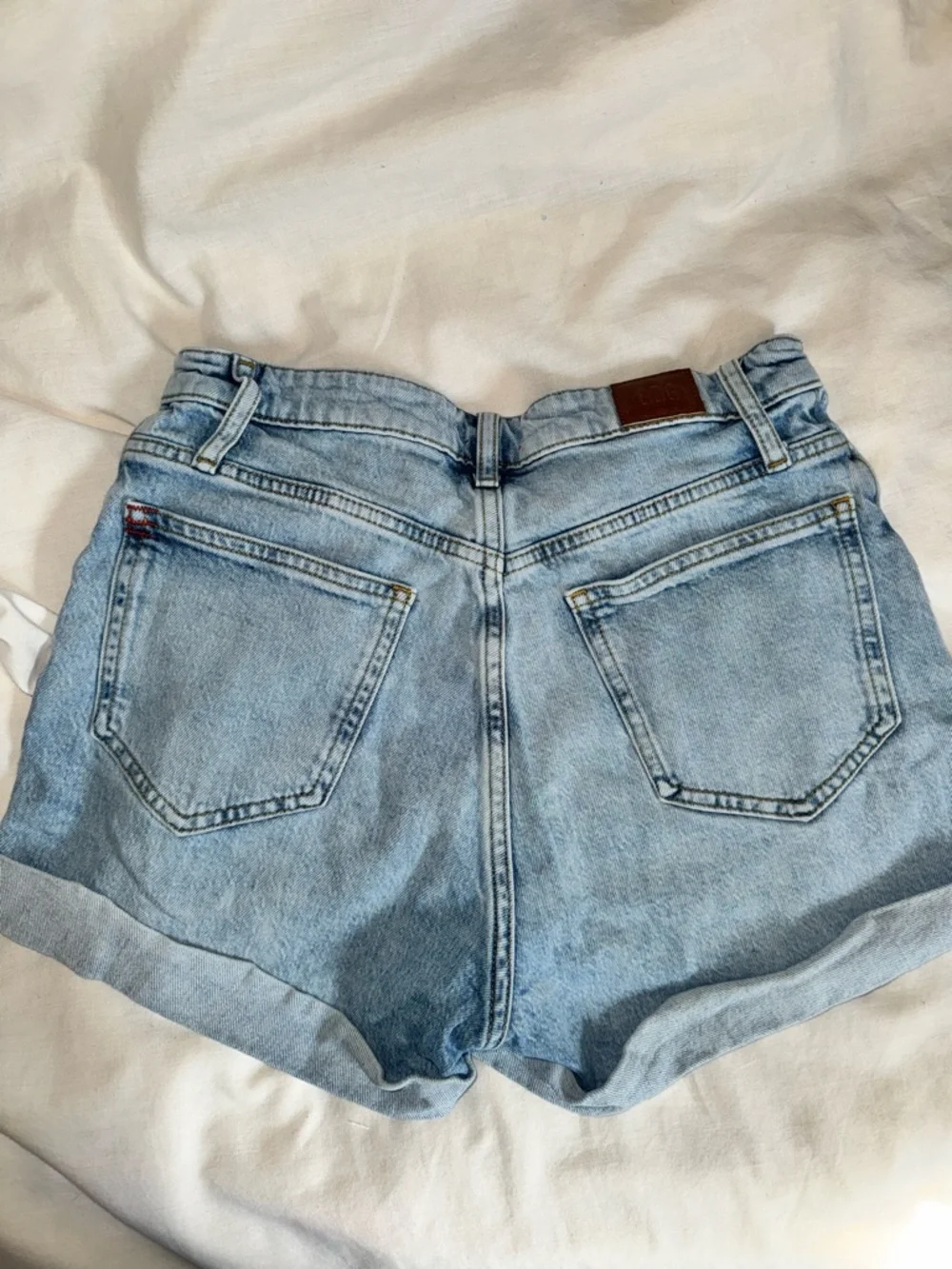 BDG Urban Outfitters Denim Light Wash  Shorts - Picture 2 of 4